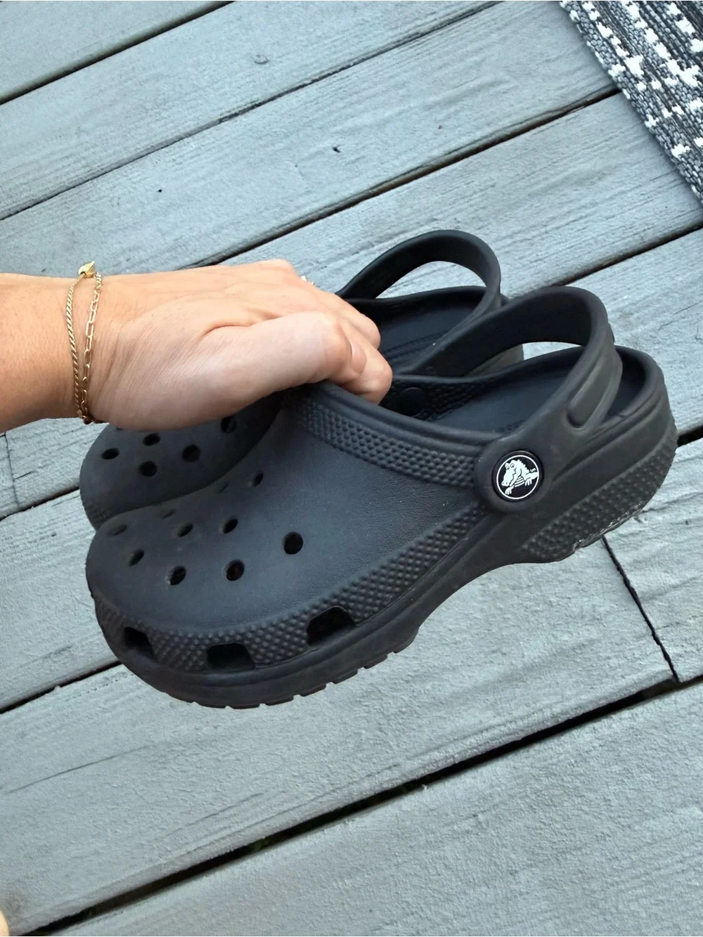 CROCS Kids Classic Clog in Black J1